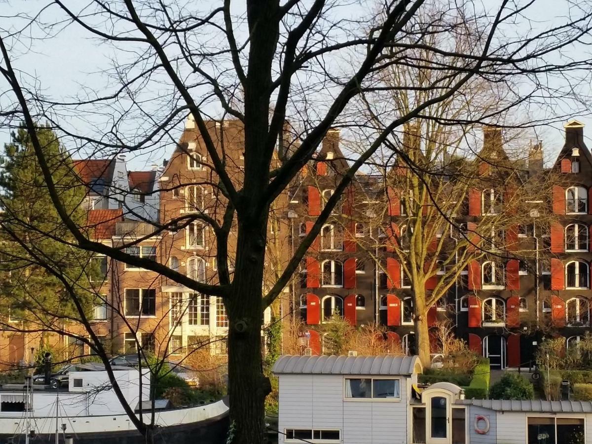 Central & Quiet Canal Apartment Amsterdam Eksteriør billede